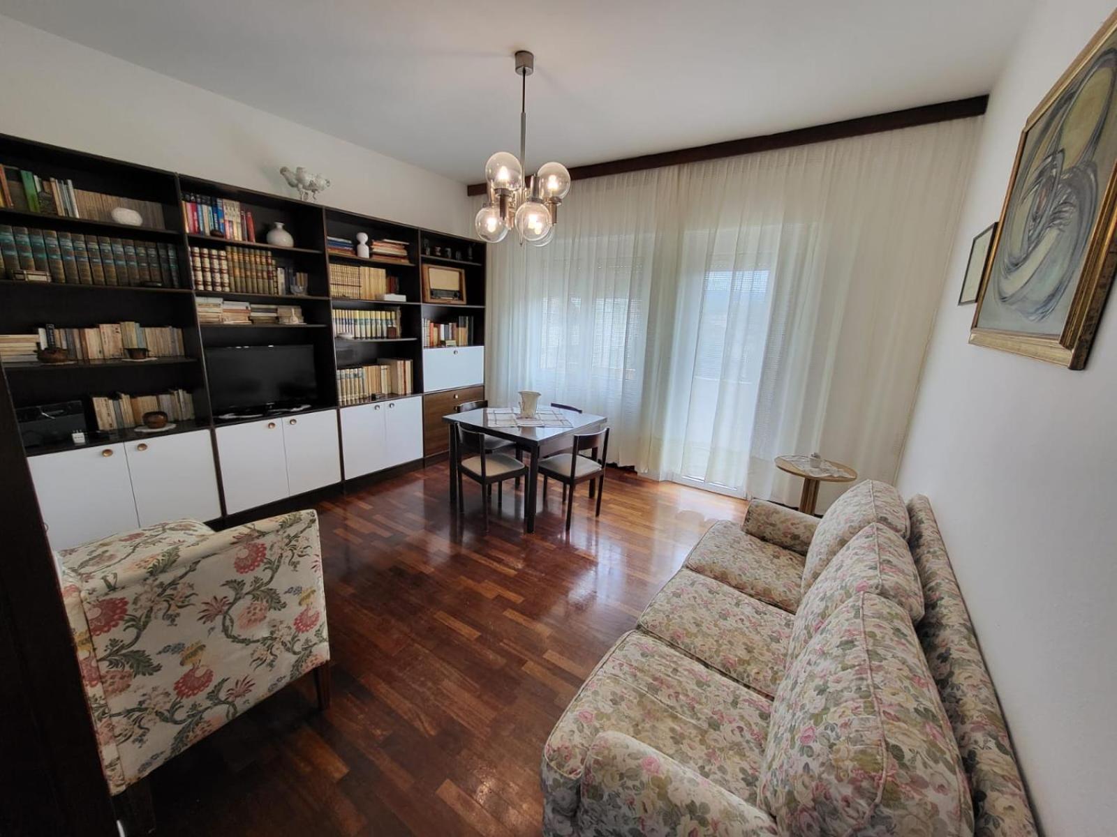Appartamento Ampio E Luminoso Camaiore Kültér fotó